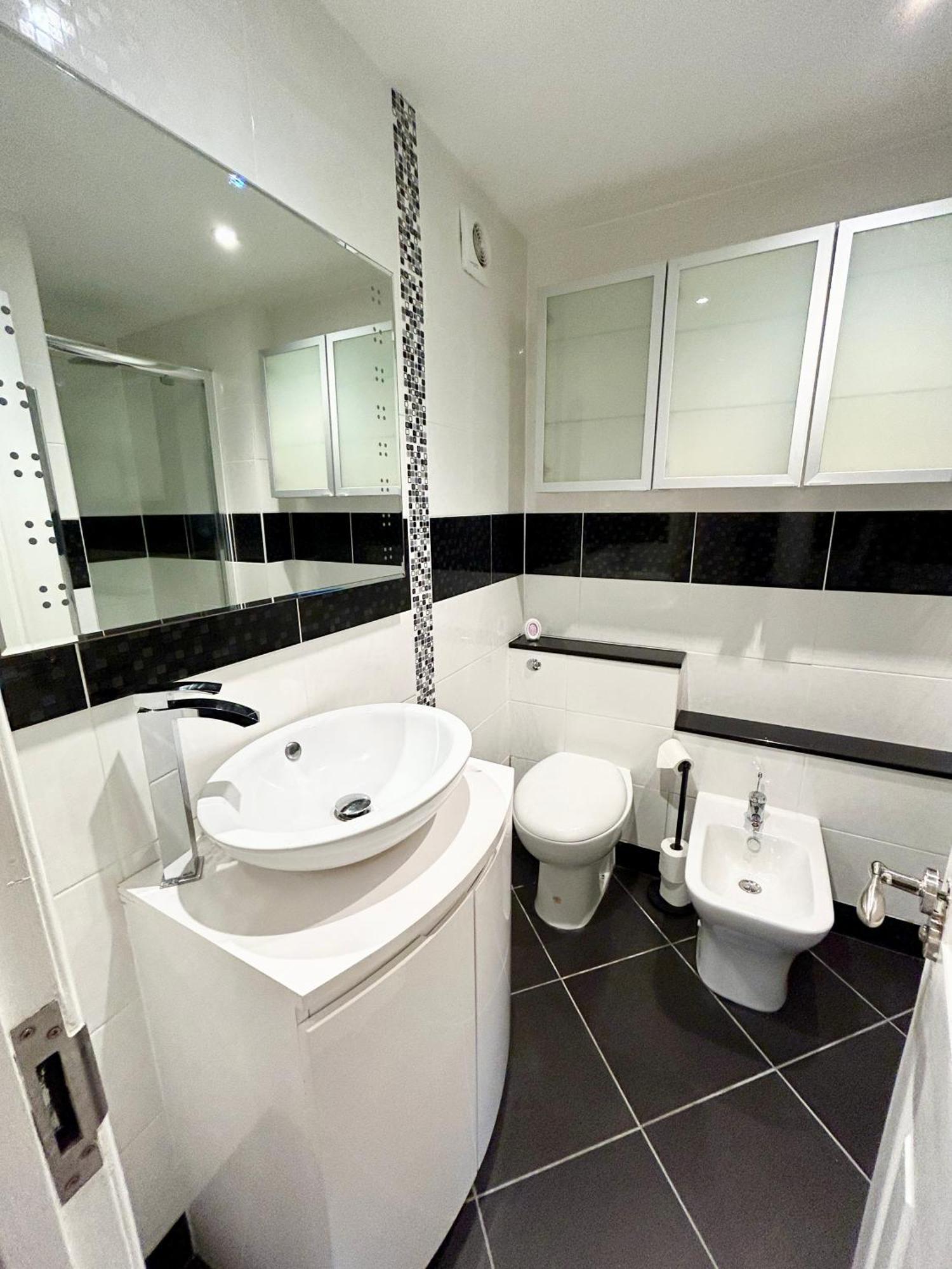 Spacious 3 Bedroom Apartment Close To Marina, 2 Parking Spaces, Kingsize Or Single Beds Southampton Zewnętrze zdjęcie