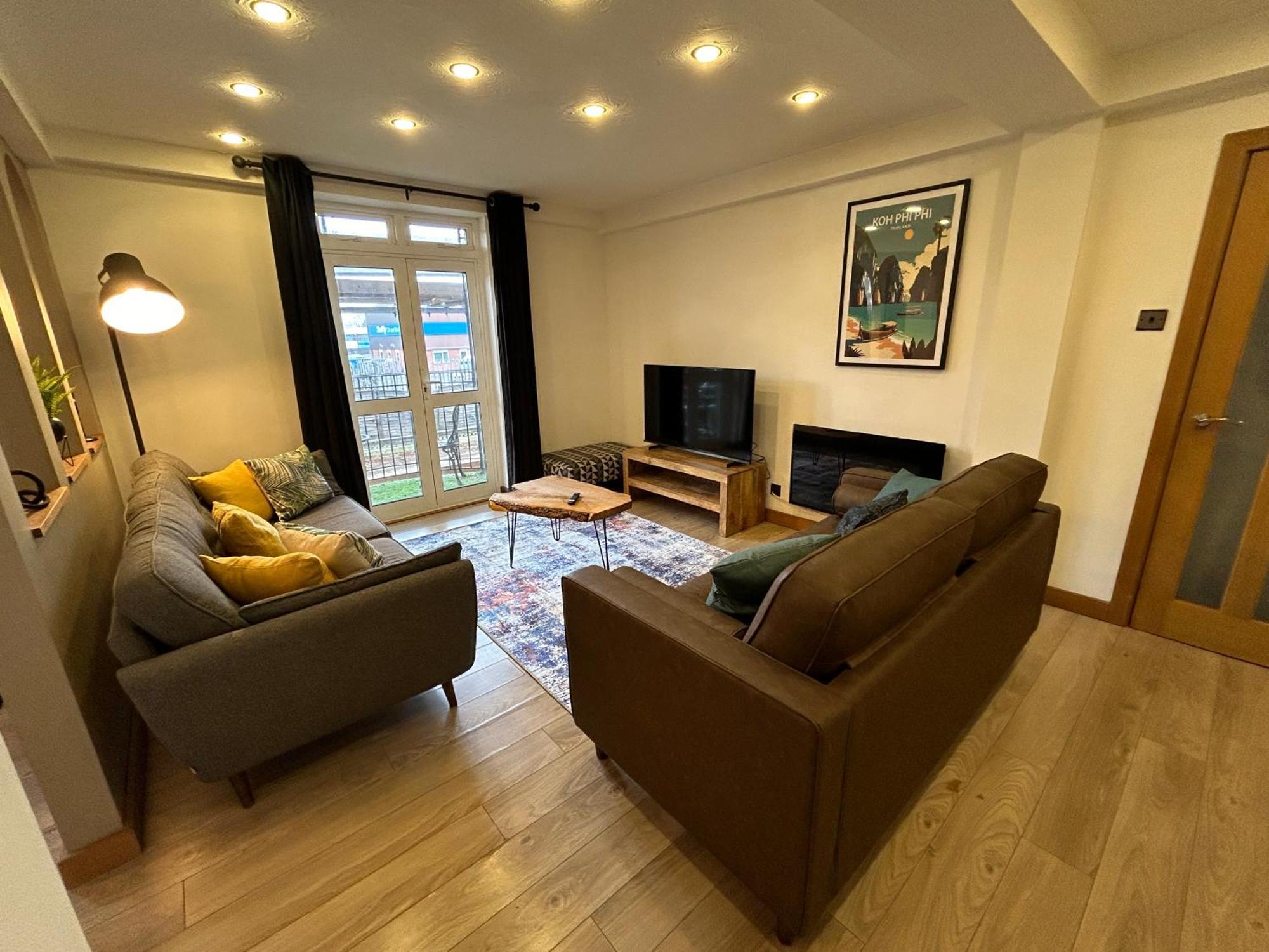 Spacious 3 Bedroom Apartment Close To Marina, 2 Parking Spaces, Kingsize Or Single Beds Southampton Zewnętrze zdjęcie