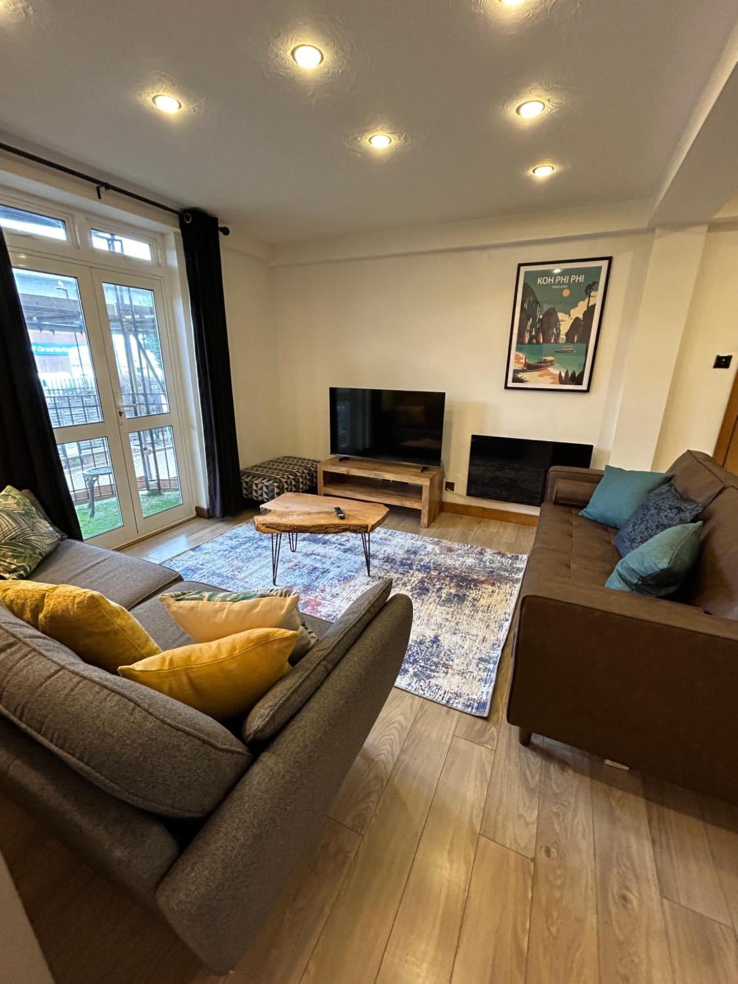 Spacious 3 Bedroom Apartment Close To Marina, 2 Parking Spaces, Kingsize Or Single Beds Southampton Zewnętrze zdjęcie